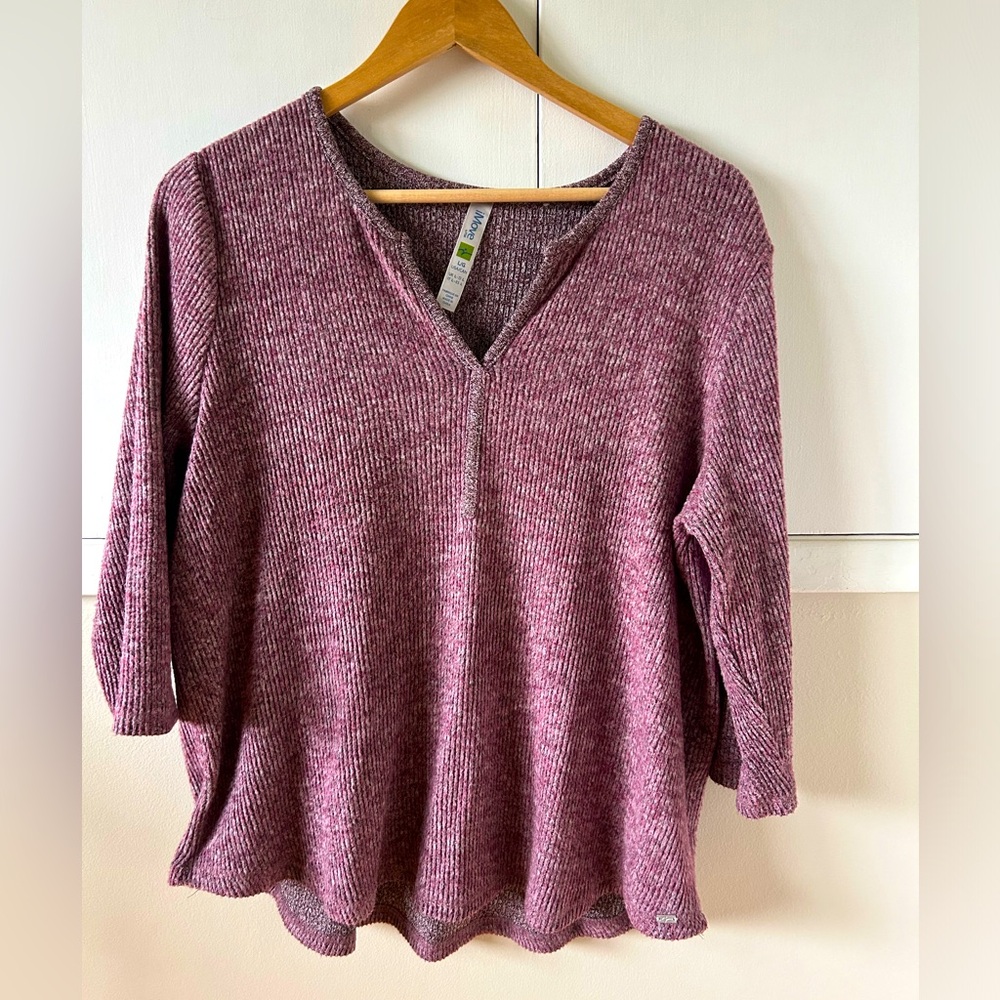 Lightweight 3/4 sleeve from iMove